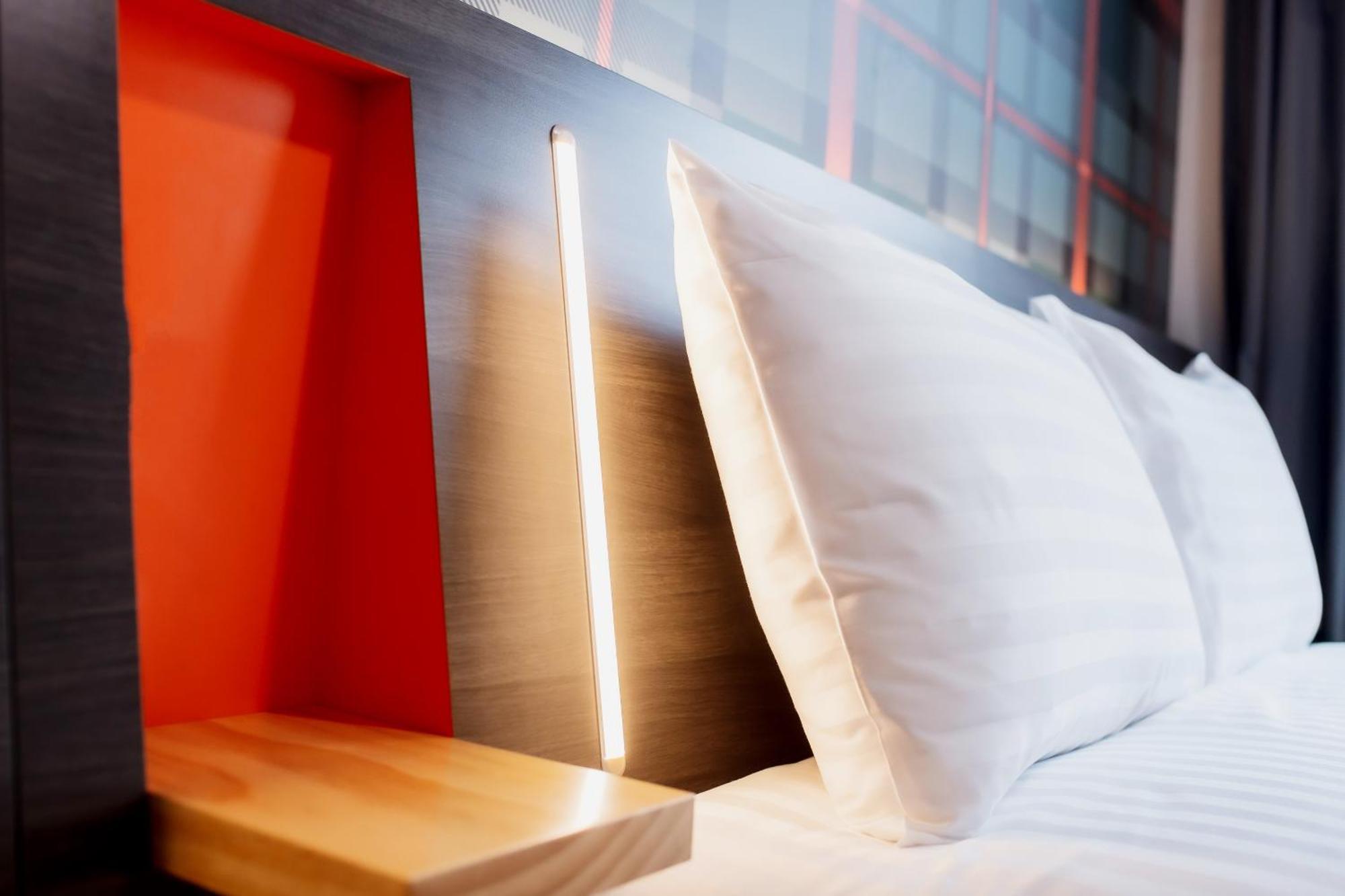 Easyhotel Paris Nord Aubervilliers Buitenkant foto