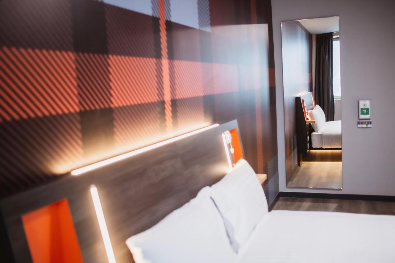 Easyhotel Paris Nord Aubervilliers Buitenkant foto