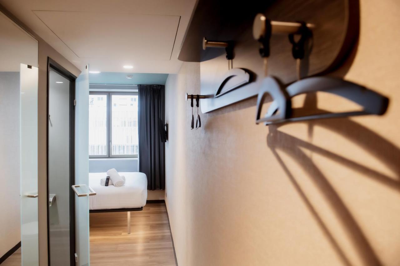 Easyhotel Paris Nord Aubervilliers Buitenkant foto