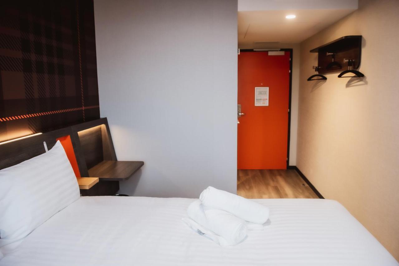 Easyhotel Paris Nord Aubervilliers Buitenkant foto