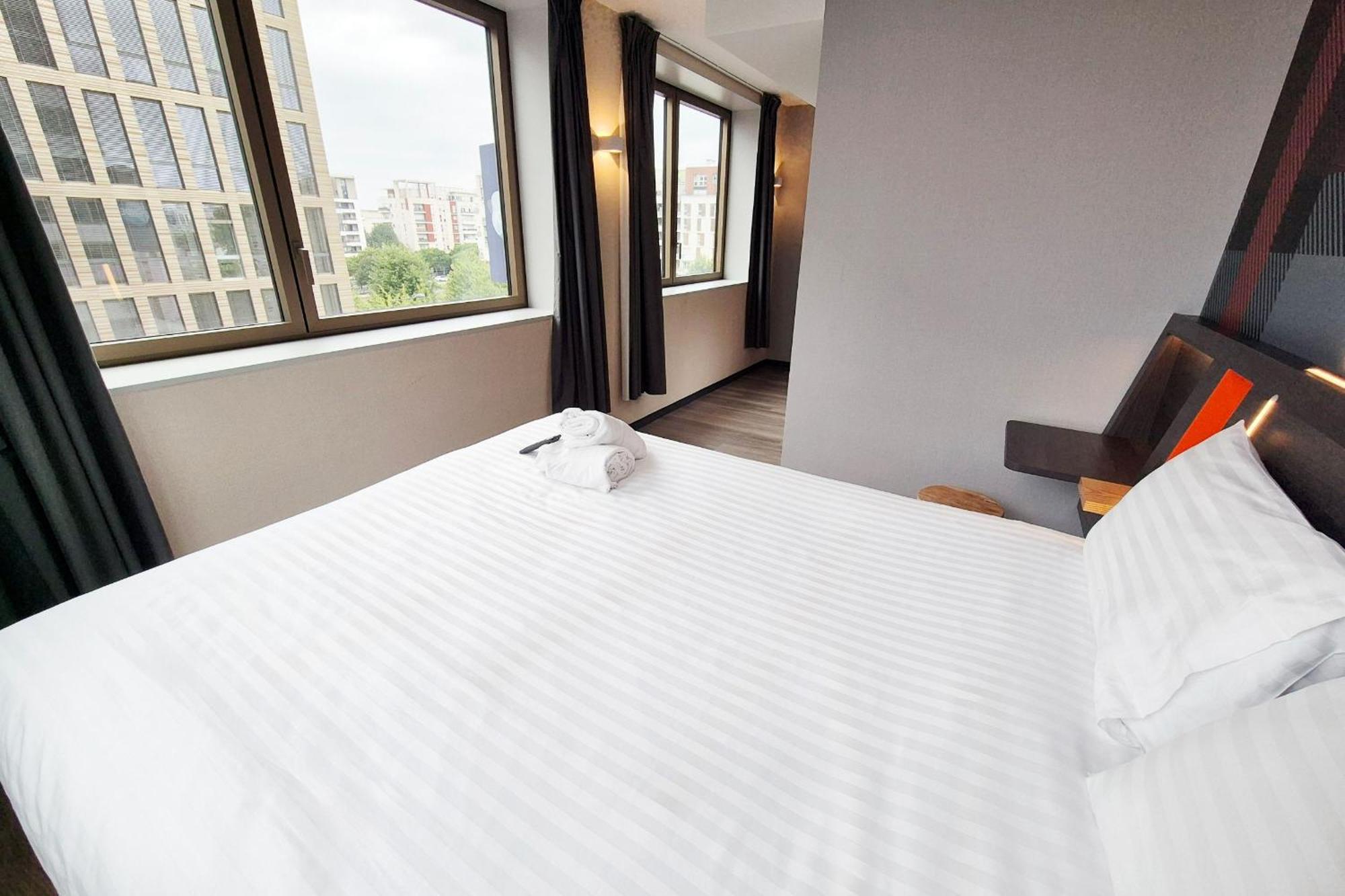 Easyhotel Paris Nord Aubervilliers Buitenkant foto